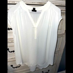 Dressy white top size medium, worthington brand